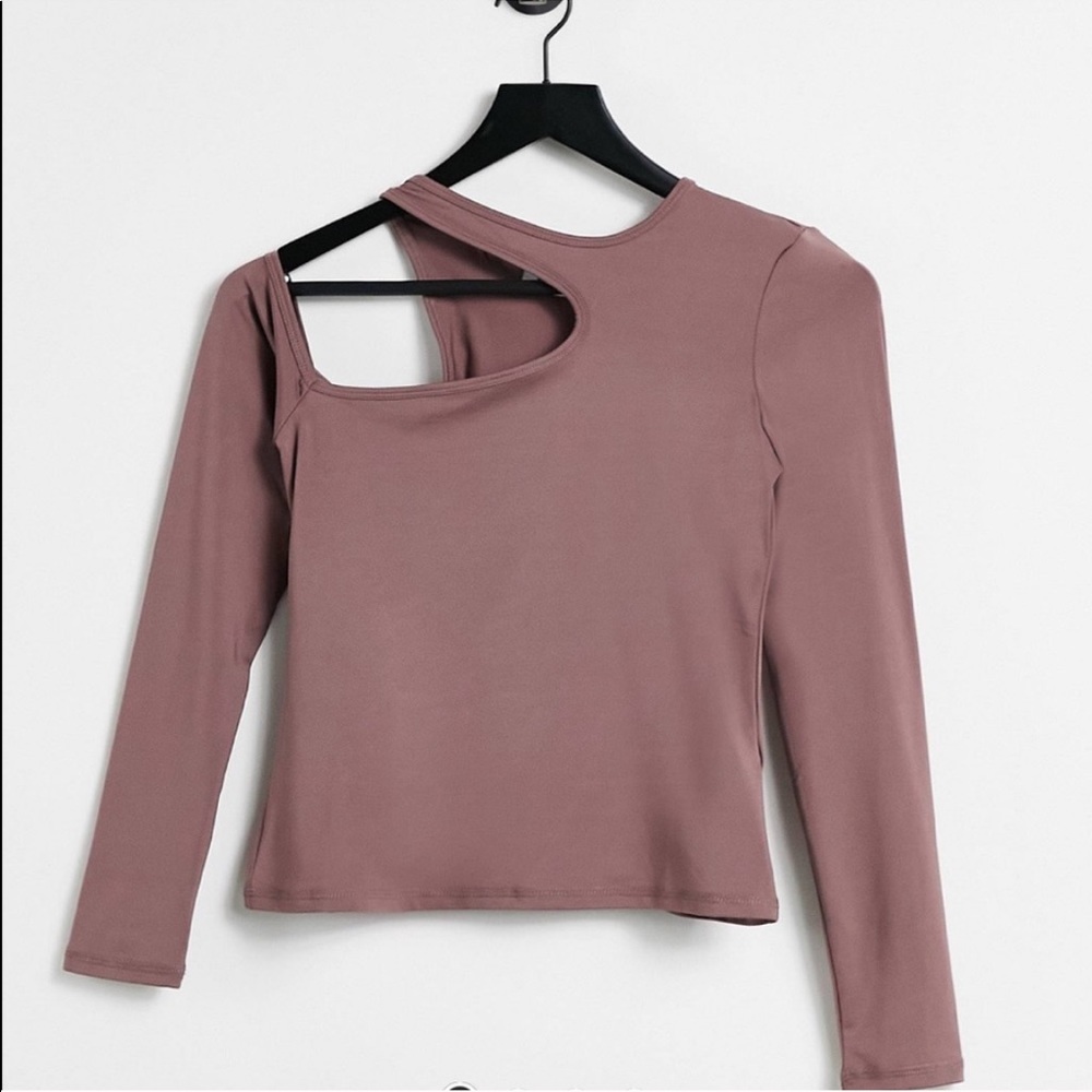 NWT Asymmetrical top